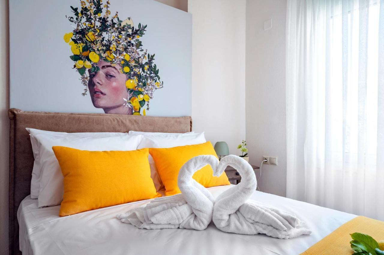 Luxury Town Center Suite Apt A2 Heraklion Exteriör bild